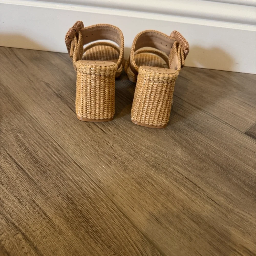 Lucy Tan Block Heel Sandals - Picture 6 of 7